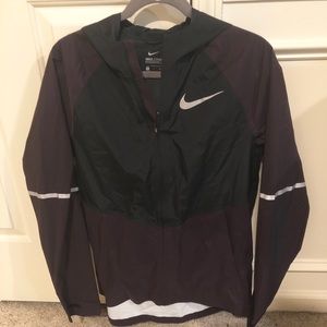 Nike Zonal Aeroshield Running Jacket Size S